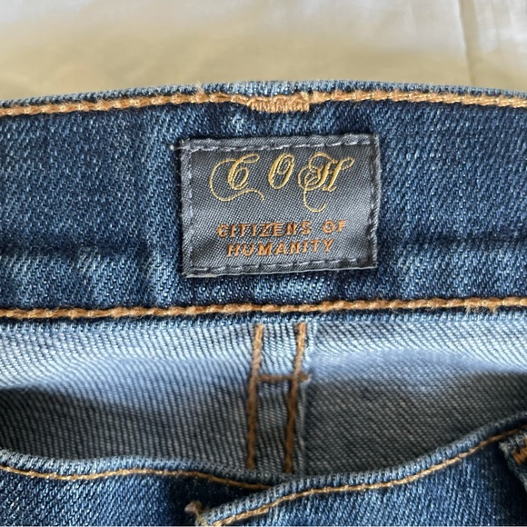 Citizens of Humanity Amber Medium Rise Bootcut Jean • Size 27 - Picture 6 of 16
